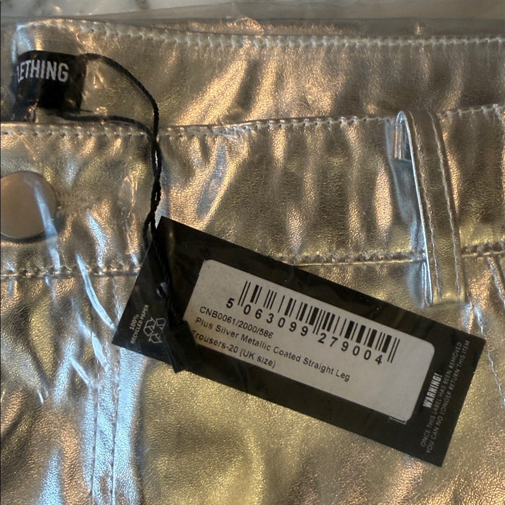 NWT PrettyLittleThing Silver Metallic Coated Straight Leg Trousers US 16 - Picture 5 of 5